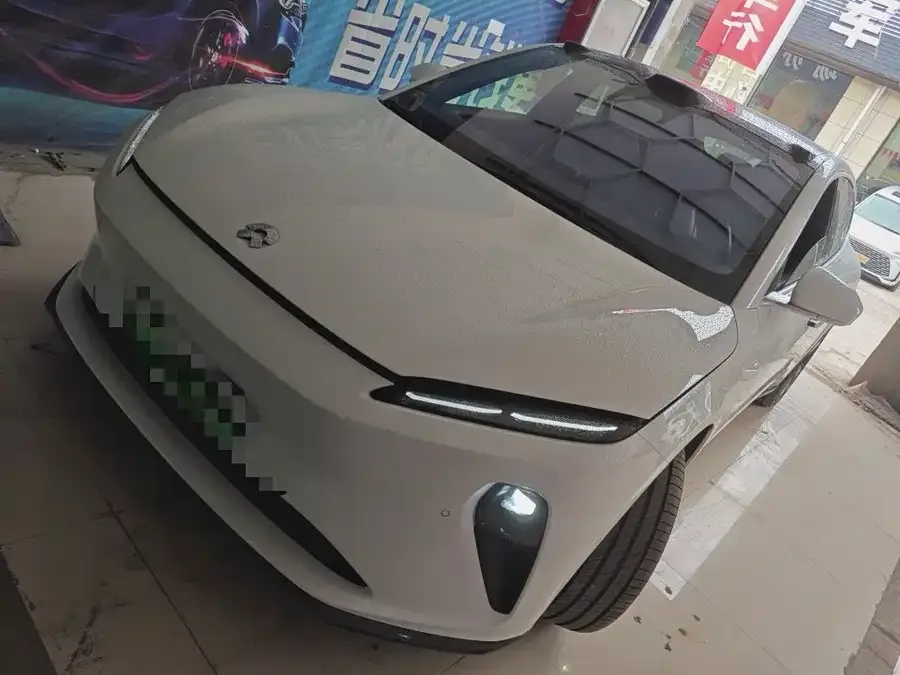 NIO ET5T 2024