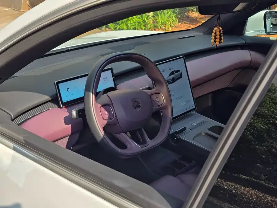 NIO ET5T NIO ET5T 2024 75kWh Touring 2025 — миниатюра 2