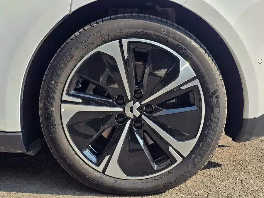 NIO ET5T NIO ET5T 2024 75kWh Touring 2025 — миниатюра 3