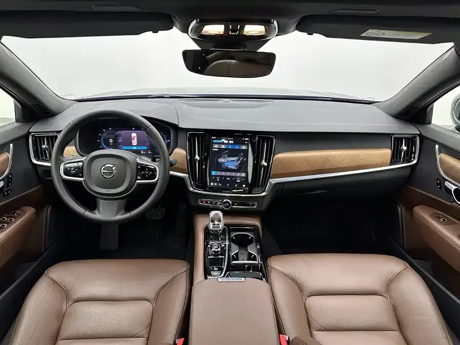 Volvo S90 plug-in hybrid 2024 plug-in hybrid four-wheel drive long-range Zhiyi luxury version 2024 — миниатюра 5