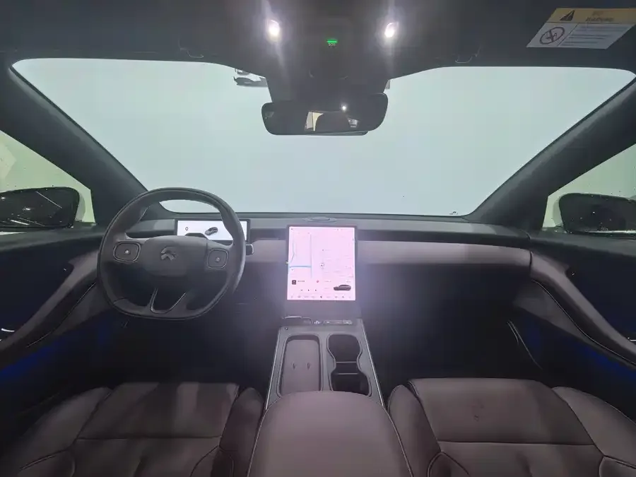 NIO ET5T NIO ET5T 2024 75kWh Touring 2024 — миниатюра 2
