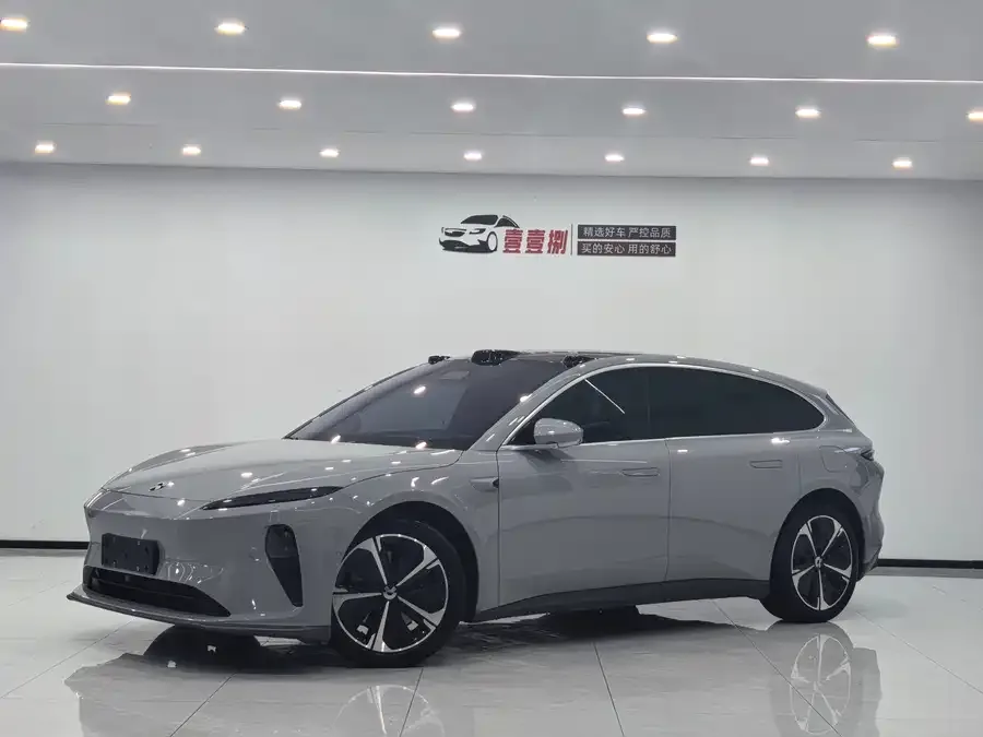 NIO ET5T 2024
