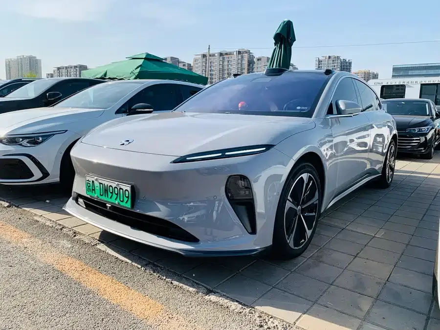 NIO ET5T 2024
