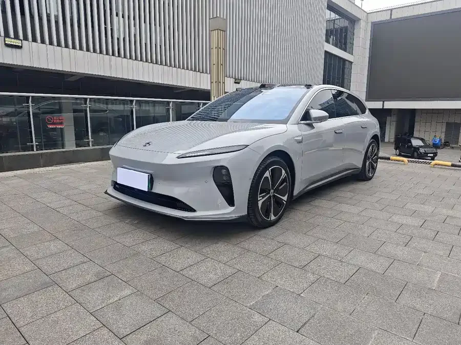 NIO ET5T 2024