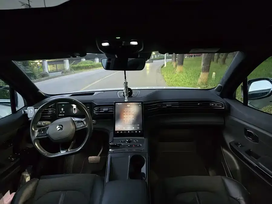 NIO EC6 NIO EC6 2020 465KM Sports Edition 2022 — миниатюра 4