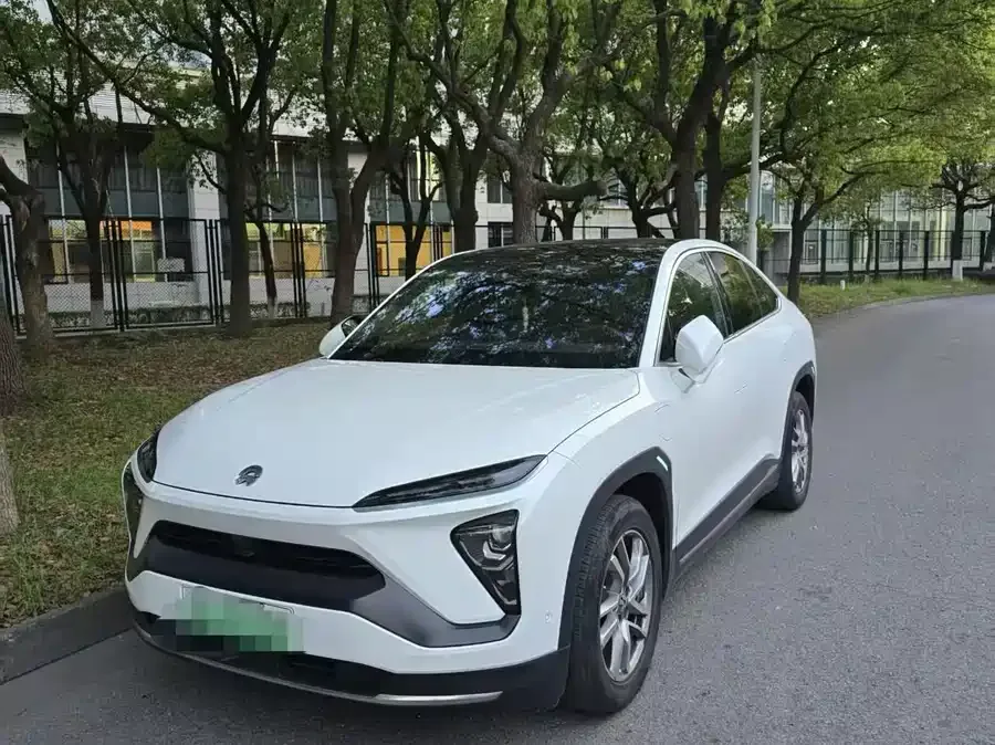 NIO EC6 NIO EC6 2020 465KM Sports Edition 2022 — фото 1, купить с доставкой в Москву