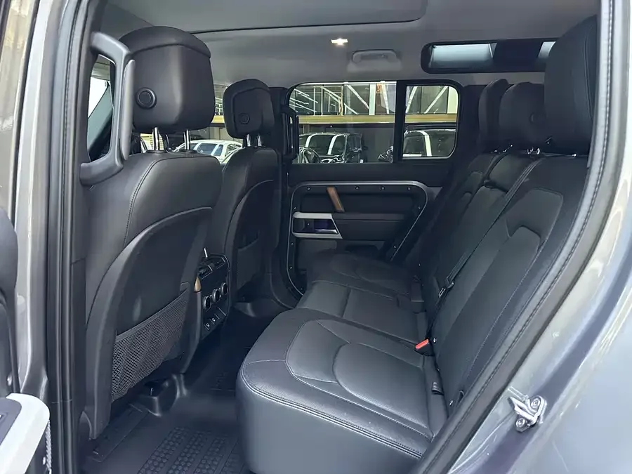 Land Rover guard Land Rover Defender 2023 110 3.0T P400 X-DYNAMIC HSE 2022 — миниатюра 2