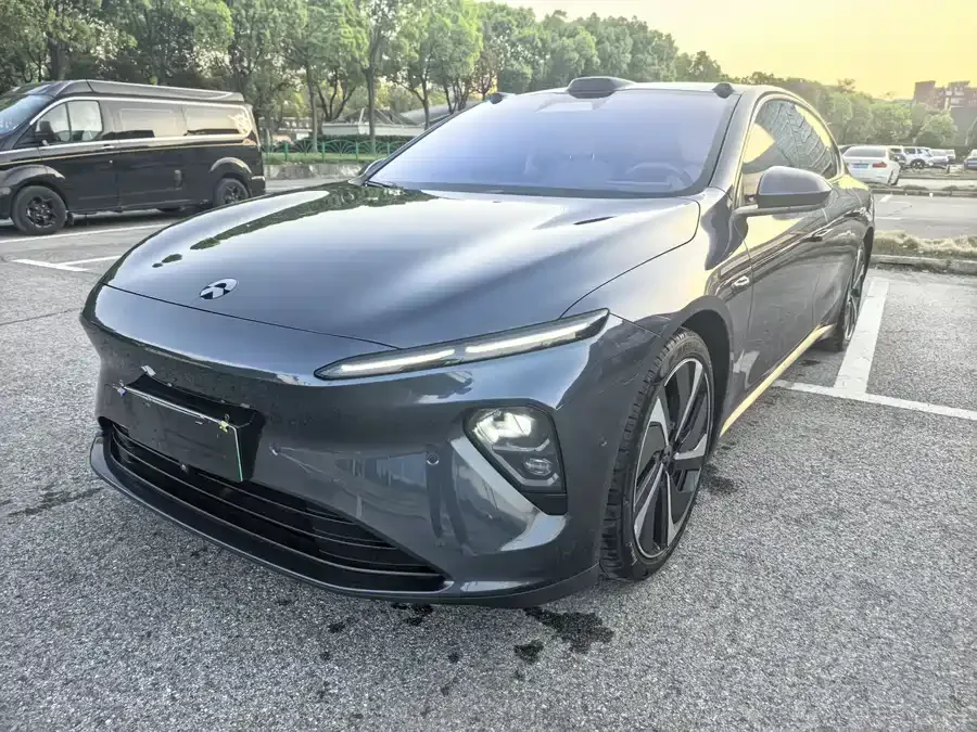 NIO ET7 2023