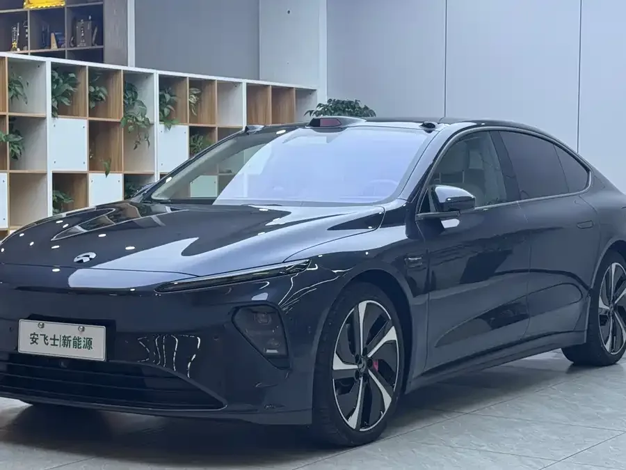 NIO ET7 2023
