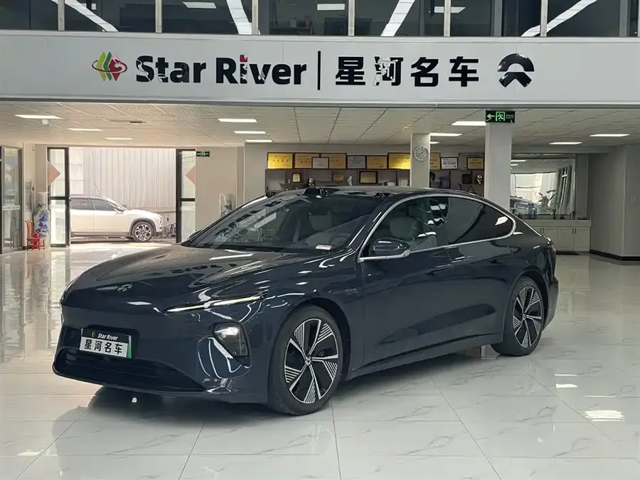NIO ET7 2025