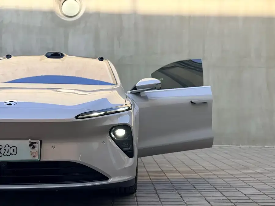 NIO ET7 NIO ET7 2024 75kWh Executive Signature Edition 2025 — миниатюра 2