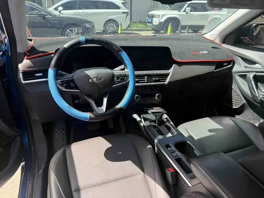Chevrolet Trax Crossover 2022 Chuangku Chuangku RS 1.5T CVT Cool MAX 2023 — миниатюра 2