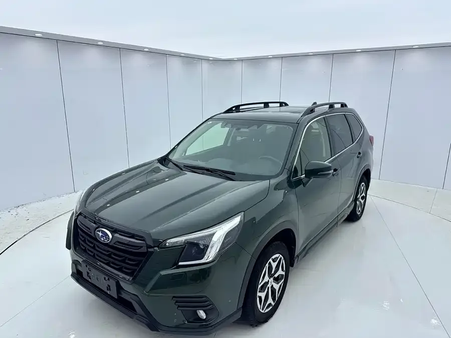 Subaru Forester Forester 2022 2.0i AWD Luxury Edition EyeSight 2022 — фото 1, купить с доставкой в Москву