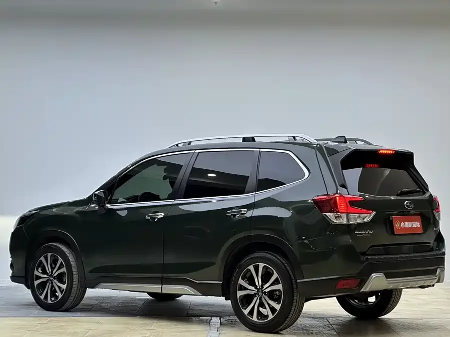 Subaru Forester 2022 Forester 2.0i AWD Ultimate Edition EyeSight 2022 — миниатюра 2
