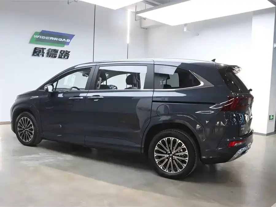 Hyundai Custo Kustu 2024 270TGDi TOP Smart Love Flagship Edition 2025 — миниатюра 4