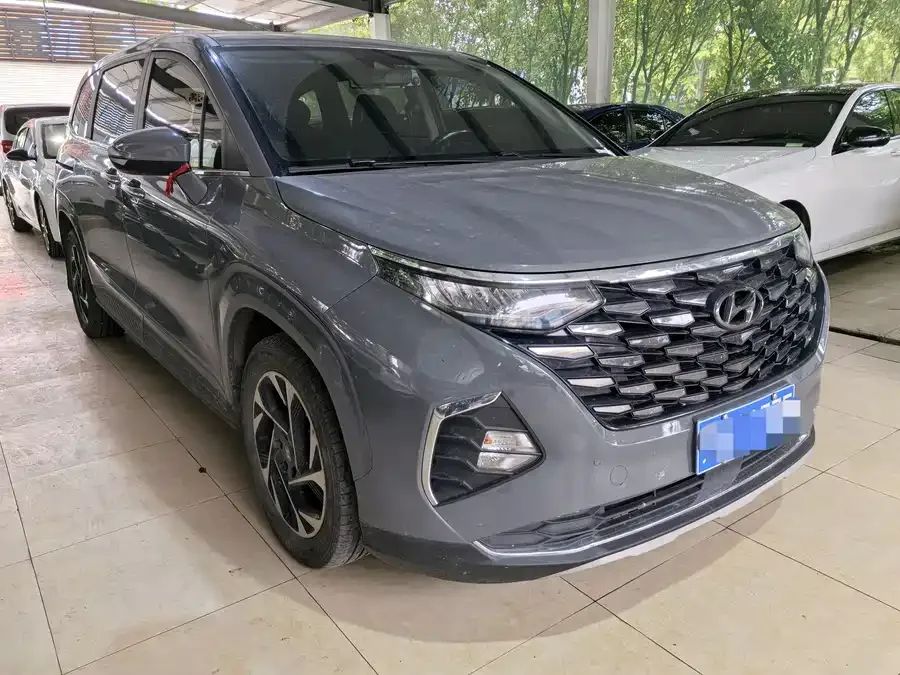 Hyundai Custo Kustu 2022 270TGDi Smart Love Flagship Edition TOP 2022 — миниатюра 3