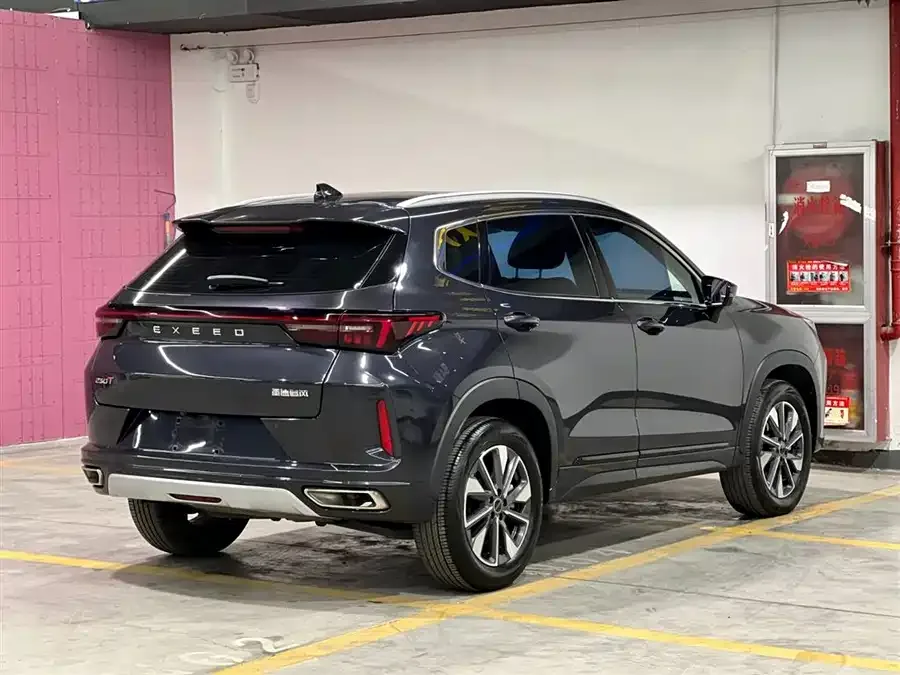 Exeed LX Xingtu Zhuifeng 2022 Wind and Waves Edition 1.5T CVT Yufengxing Edition 2022 — миниатюра 2