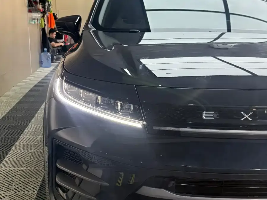 Exeed Chasing Wind C-DM Xingtu Zhuifeng C-DM 2024 C-DM 1.5TCI 105KM Land Cruiser Edition 2025 — миниатюра 5