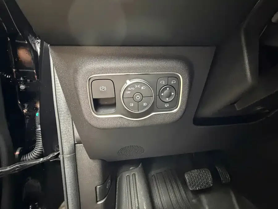 Exeed TXL Xingtu Lingyun 2024 300T 2WD Star Edition 2024 — миниатюра 5