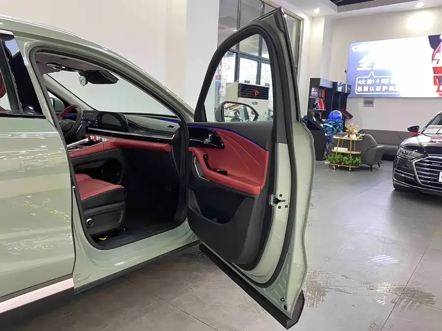 Exeed RX Xingtu Yaoguang 2023 400T 4WD Premium Edition 2026 — миниатюра 3