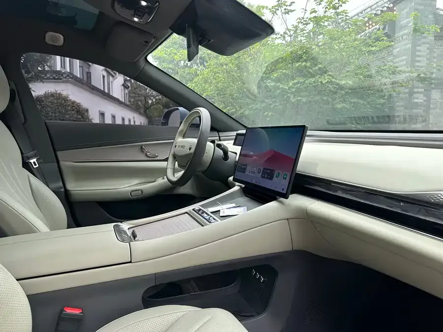Exeed Sterra ES Star Era ES 2024 Max Long Battery Edition 2024 — миниатюра 5