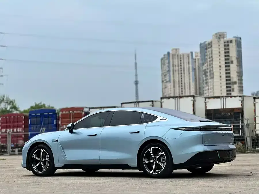 Exeed Sterra ES Star Era ES 2024 Max Long Battery Edition 2024 — миниатюра 4