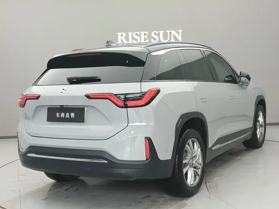 NIO ES6 NIO ES6 2022 75kWh Sports Edition 2023 — миниатюра 2