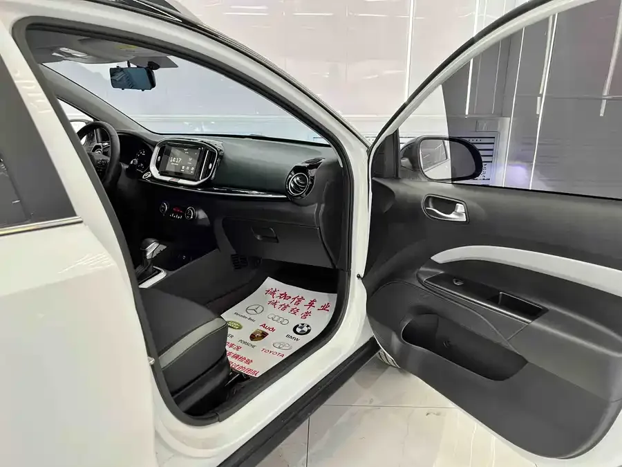 Kia KX1 Yipao 2021 1.4L CVT fun sunroof model 2023 — миниатюра 5