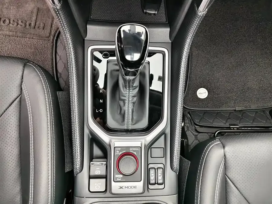 Subaru Forester Forester 2024 2.5i AWD Premium Edition EyeSight 2024 — миниатюра 4