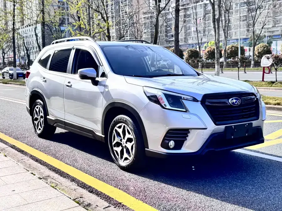 Subaru Forester Forester 2021 2.0i Luxury Edition EyeSight 2022 — миниатюра 3