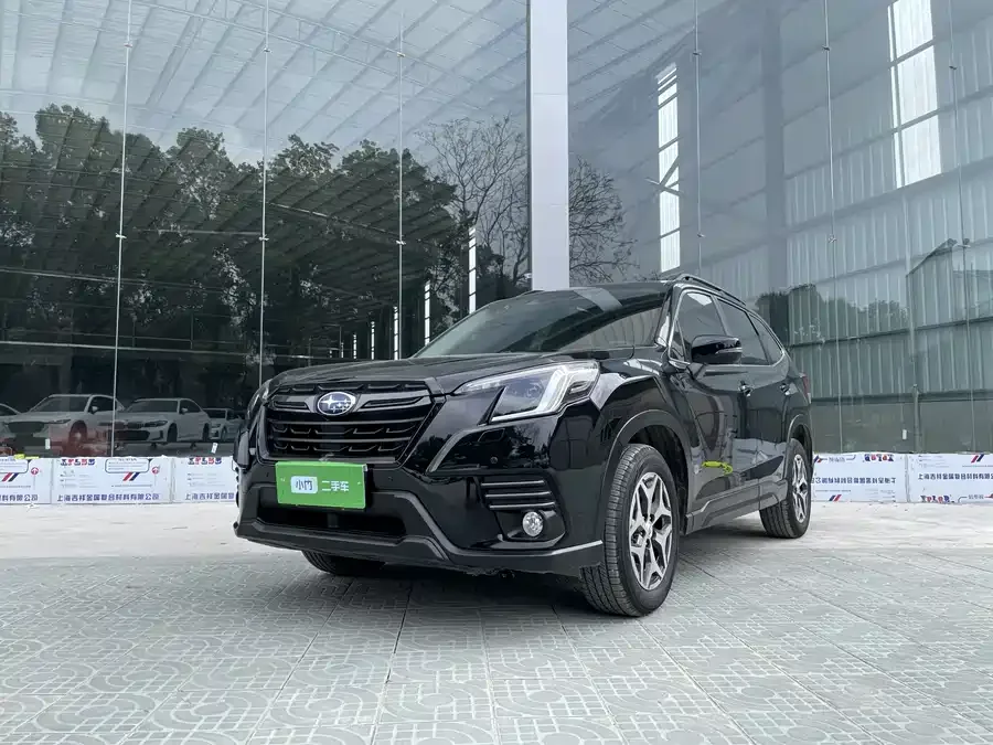 Subaru Forester Forester 2022 2.0i AWD Luxury Edition EyeSight 2023 — фото 1, купить с доставкой в Москву