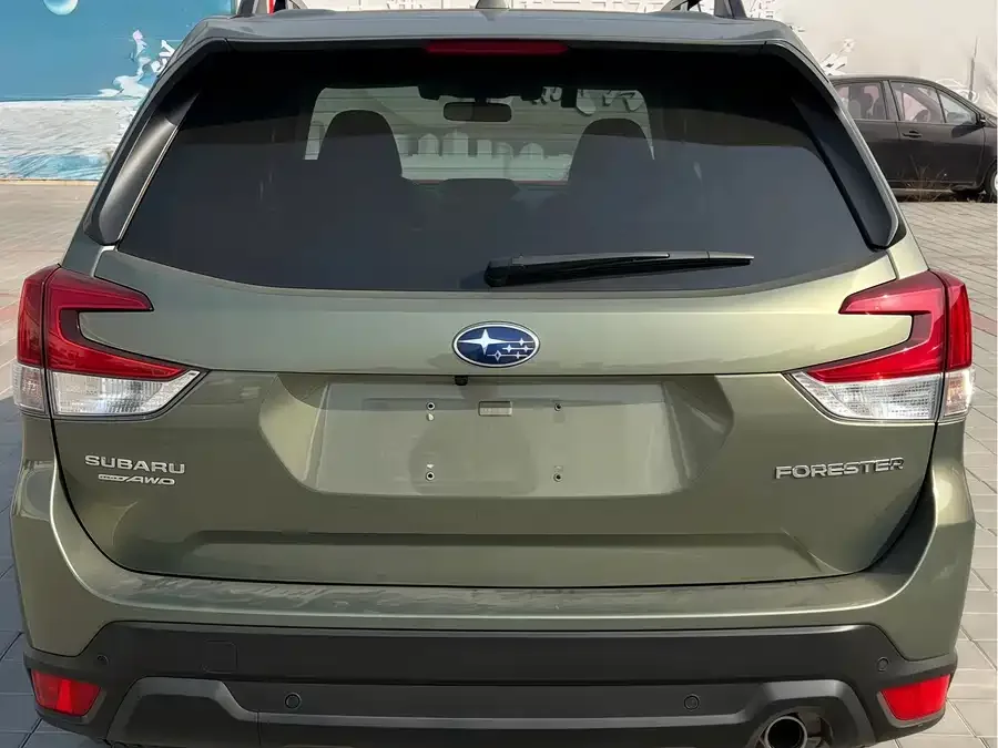 Subaru Forester Forester 2022 2.0i AWD Luxury Edition EyeSight 2022 — миниатюра 3