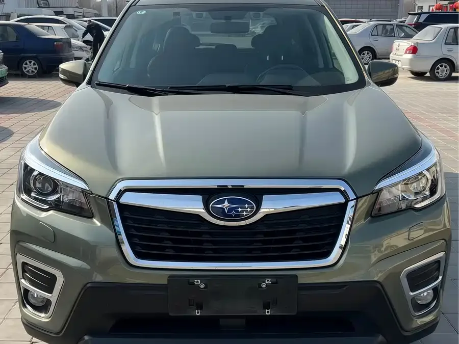 Subaru Forester Forester 2022 2.0i AWD Luxury Edition EyeSight 2022 — фото 1, купить с доставкой в Москву