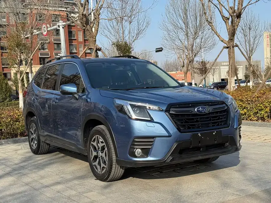 Subaru Forester Forester 2022 2.0i AWD Luxury Edition EyeSight 2022 — миниатюра 3