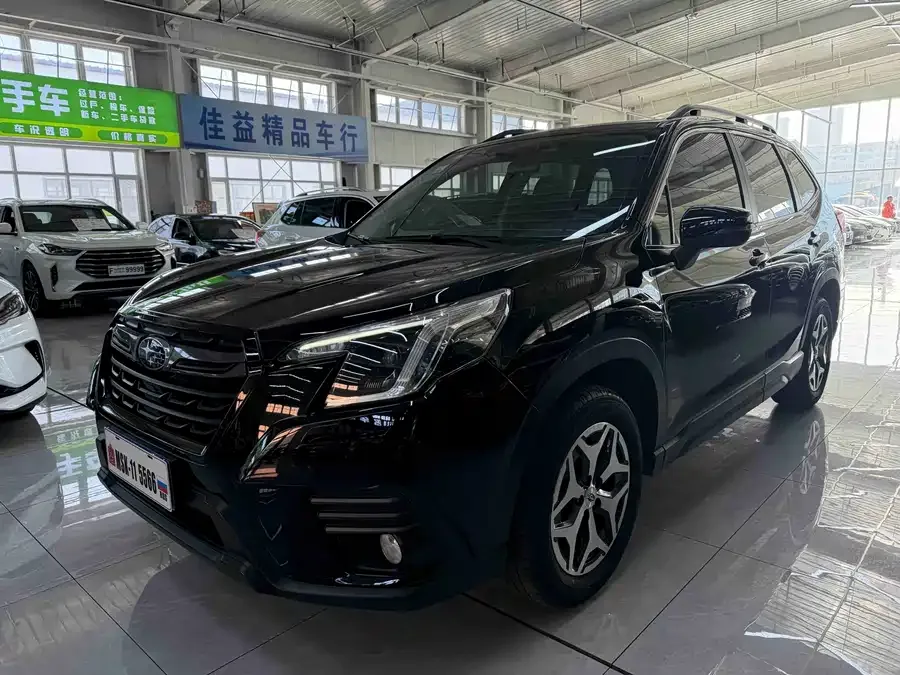 Subaru Forester Forester 2022 2.0i AWD Luxury Edition EyeSight 2022 — фото 1, купить с доставкой в Москву