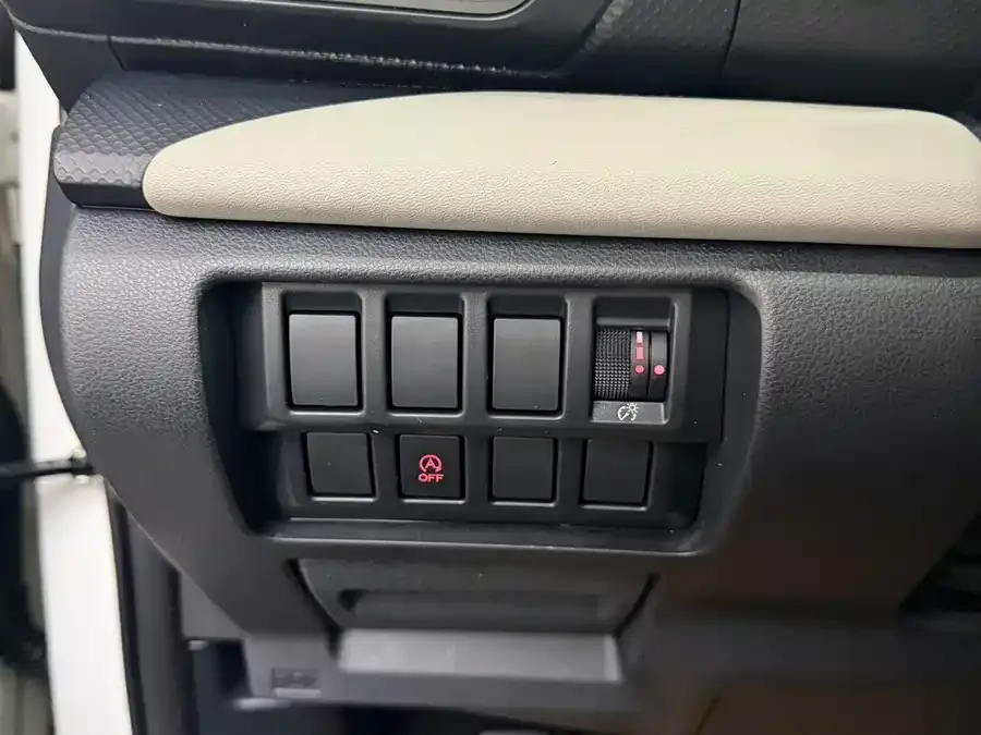 Subaru Forester 2022 Forester 2.0i AWD Luxury Edition 2022 — миниатюра 3