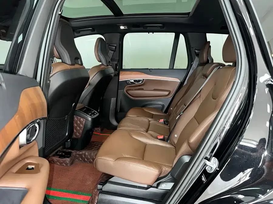Volvo XC90 2022 B6 Zhiyi Luxury Edition 7-seater 2022 — миниатюра 3