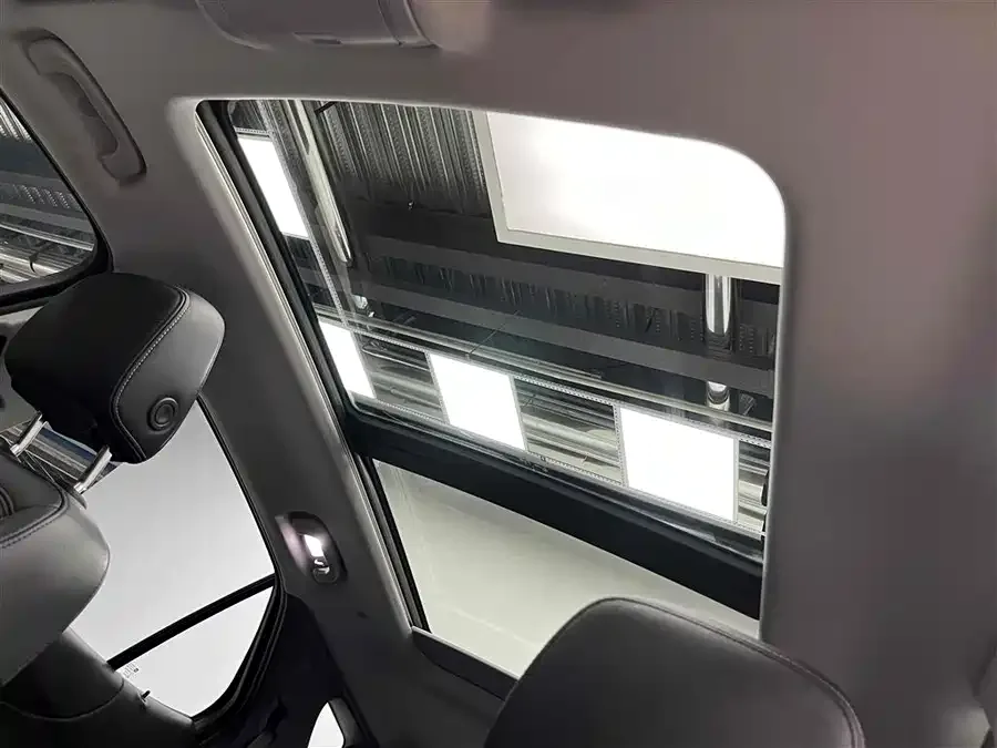 Chevrolet Equinox Explorer 2021 535T Chijie Edition 2022 — миниатюра 3