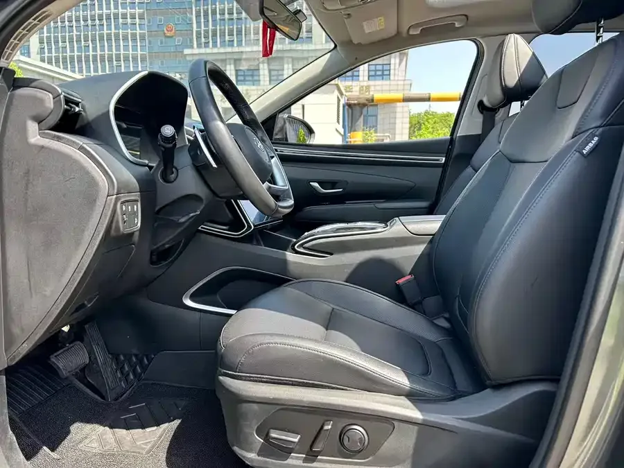 Hyundai tucson l Tucson 2021 Tucson L 1.5T DCT GLX Elite Edition 2022 — миниатюра 3