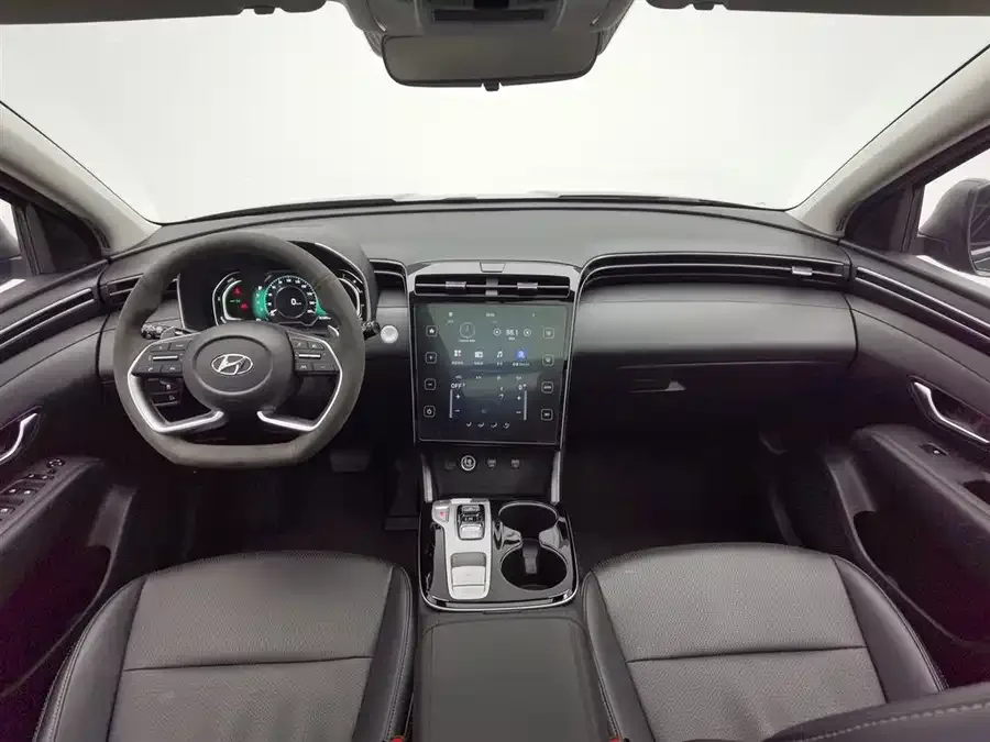 Hyundai Tucson L 2022 Tucson L 2.0L Hybrid Smart Edition 2022 — миниатюра 2