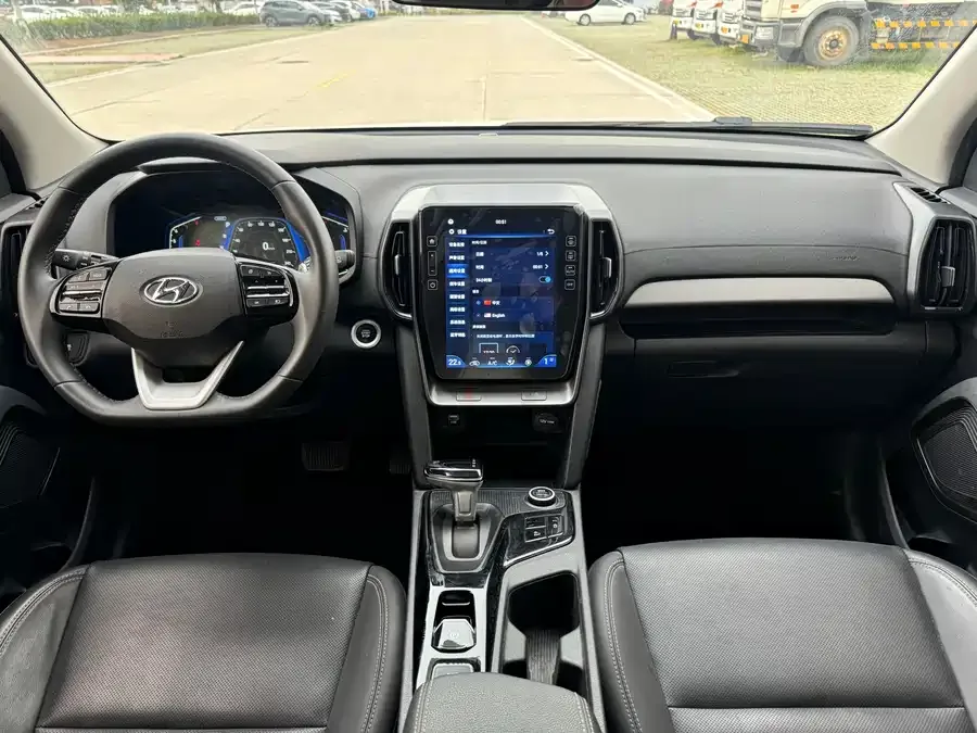 Hyundai Beijing ix35 Beijing Hyundai ix35 2021 240TGDi DCT 2WD GLS Leading Edition 2023 — миниатюра 2