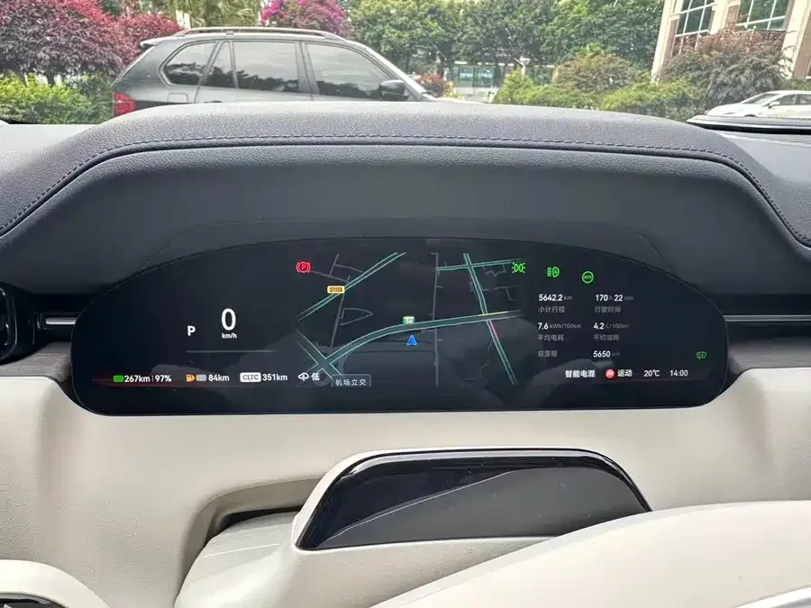 Zeekr 9X Zeekr 9X 2025 Ultra Edition 55kWh 2026 — миниатюра 5