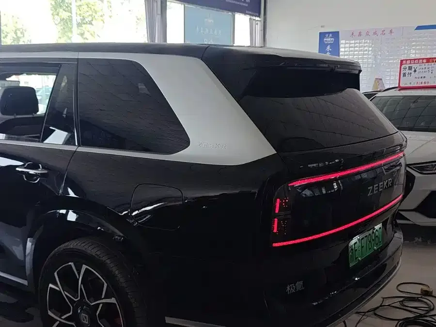 Zeekr 9X Zeekr 9X 2025 Ultra Edition 55kWh 2026 — миниатюра 4