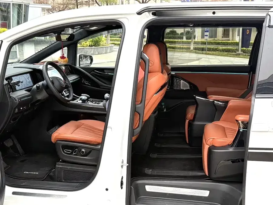 GAC Trumpchi E9 Trumpchi E9 2024 E9 Champion Edition 2024 — миниатюра 5