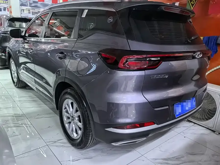 Chery Tiggo 7 Tiggo 7 2025 Excellence Edition 1.5T CVT Luxury Edition 2026 — миниатюра 4