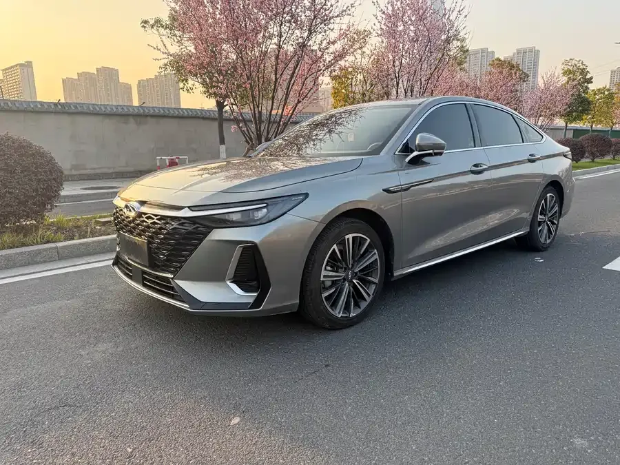 Chery Arrizo 8 Arrizo 8 2023 1.6T DCT Elegant 2024 — фото 1, купить с доставкой в Москву