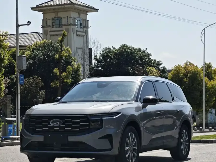 Ford Edge 2023