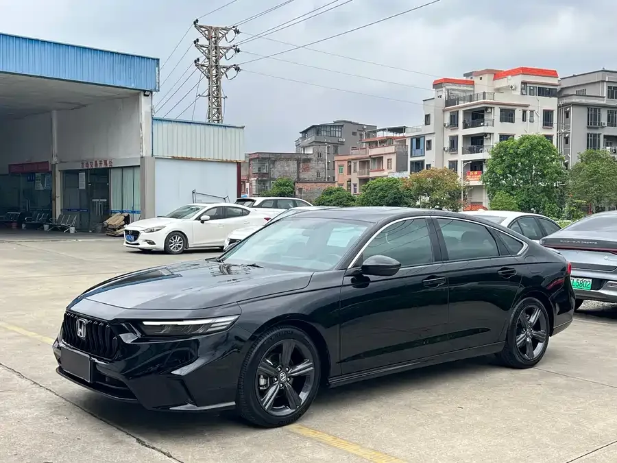 Honda Inspire 2023 Insignia 260TURBO Elegant Edition 2024 — фото 1, купить с доставкой в Москву