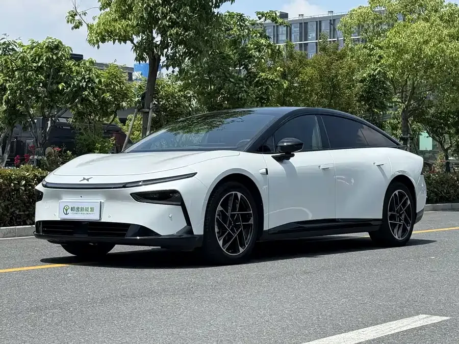 XPeng P7+ Xiaopeng P7+ 2024 long-range Max 2024 — фото 1, купить с доставкой в Москву