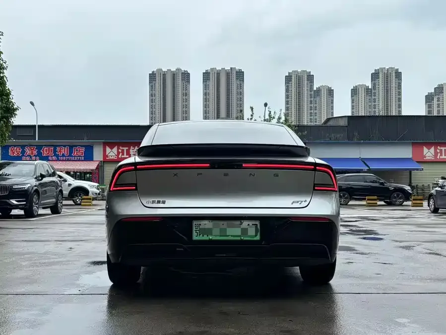 XPeng P7+ Xiaopeng P7+ 2024 Ultra-Long Range Max 2025 — миниатюра 2